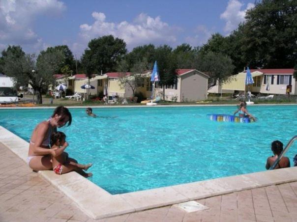 Blu International Camping Bolsena Eksteriør billede